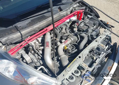 2013 Nissan Juke Sl z USA, uszkodzony, nr VIN JN8AF5MV1DT215563